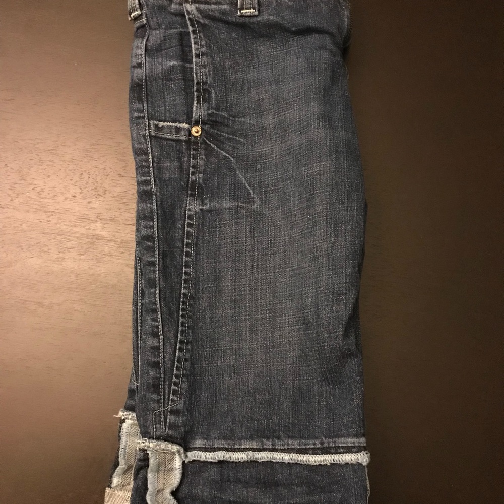 Bermuda Shorts- Seven - Picture 5 of 7